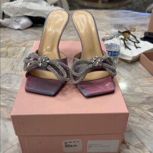 MACH & MACH Purple Heels with Rhinestone Bow